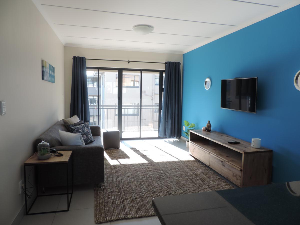The Living Collective Apartments Питърмарицбург Екстериор снимка