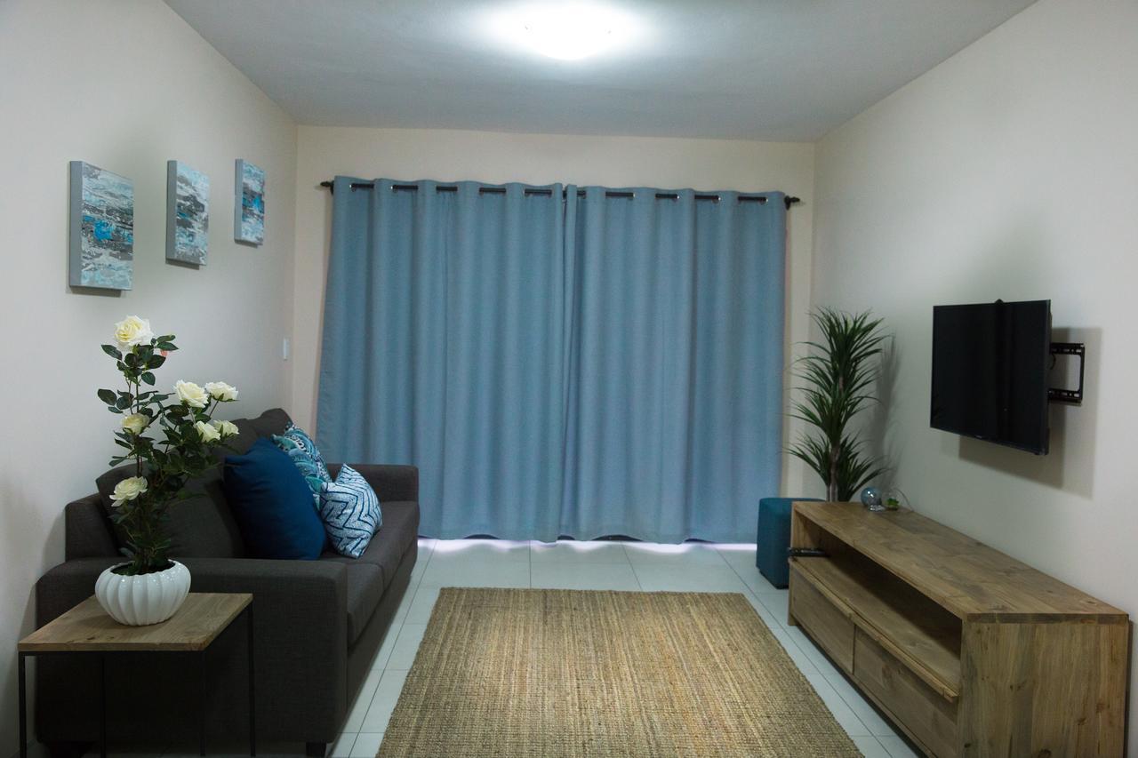 The Living Collective Apartments Питърмарицбург Екстериор снимка
